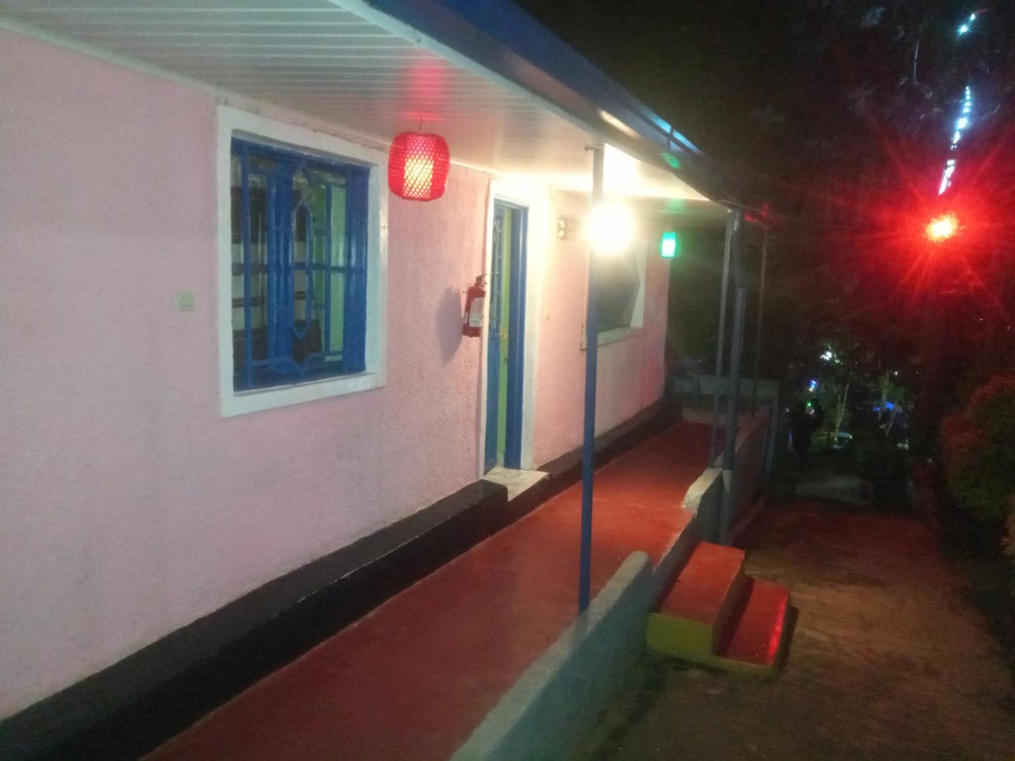 Colours Club And Spa Kigali Dış mekan fotoğraf