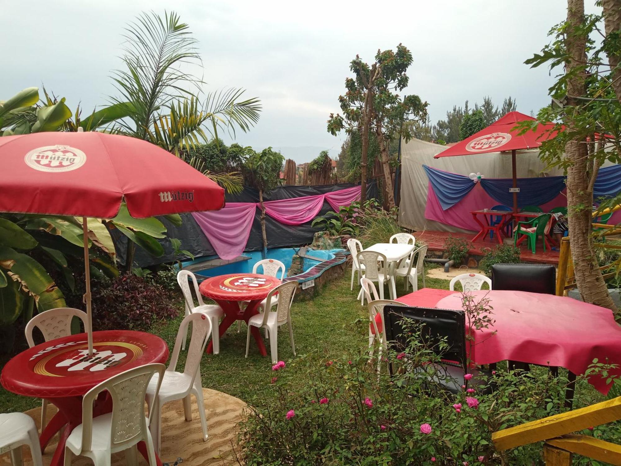 Colours Club And Spa Kigali Dış mekan fotoğraf