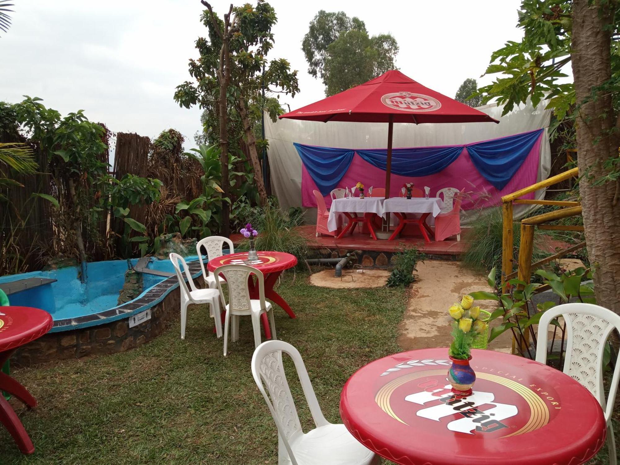 Colours Club And Spa Kigali Dış mekan fotoğraf